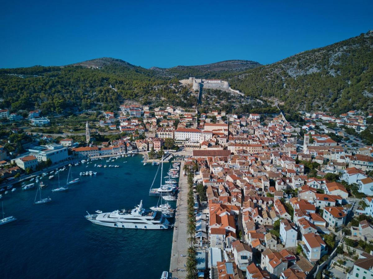 חוואר Sunrise Apartment Hvar מראה חיצוני תמונה