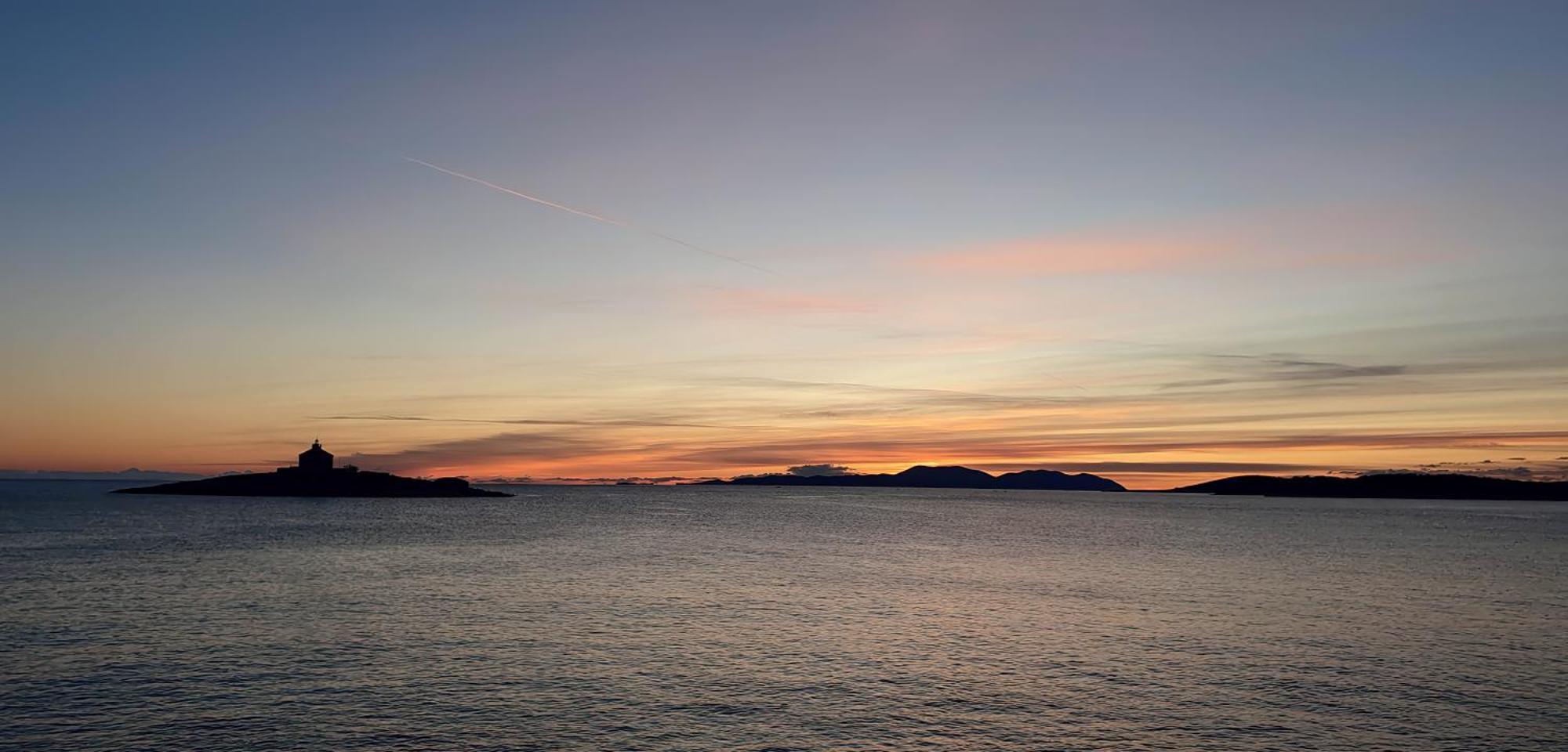 חוואר Sunrise Apartment Hvar מראה חיצוני תמונה
